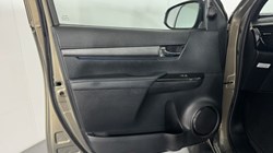 2021 (21) TOYOTA COMMERCIAL HILUX Invincible X D/Cab Pick Up 2.8 D-4D Auto 5847798