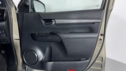 2021 (21) TOYOTA COMMERCIAL HILUX Invincible X D/Cab Pick Up 2.8 D-4D Auto 5847772