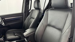 2021 (21) TOYOTA COMMERCIAL HILUX Invincible X D/Cab Pick Up 2.8 D-4D Auto 5847793