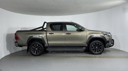 2021 (21) TOYOTA COMMERCIAL HILUX Invincible X D/Cab Pick Up 2.8 D-4D Auto 5847810