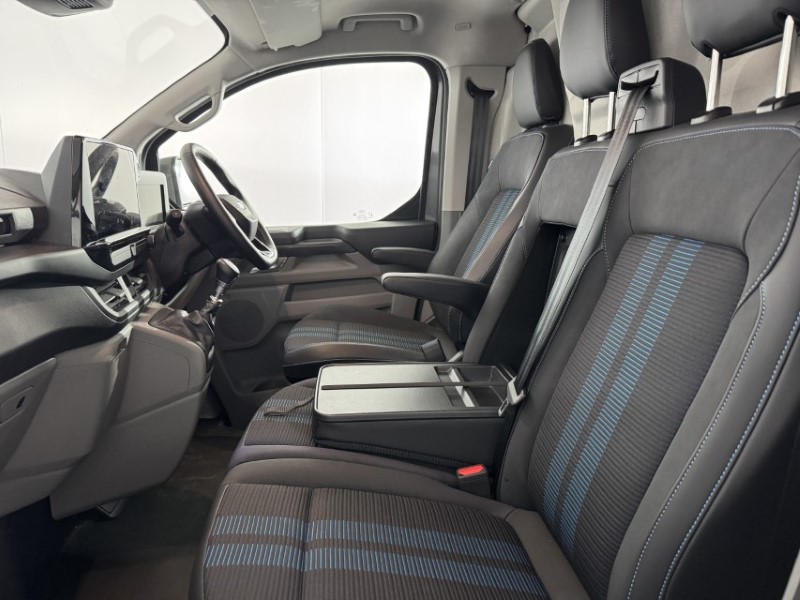 2025 (75) FORD COMMERCIAL TRANSIT CUSTOM 2.0 EcoBlue 150ps H1 Van Sport 5836289