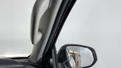 2023 (73) TOYOTA COMMERCIAL HILUX Invincible D/Cab Pick Up 2.4 D-4D 5863862