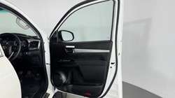 2023 (73) TOYOTA COMMERCIAL HILUX Invincible D/Cab Pick Up 2.4 D-4D 5863882