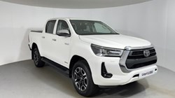 2023 (73) TOYOTA COMMERCIAL HILUX Invincible D/Cab Pick Up 2.4 D-4D 5863908