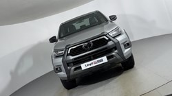 2025 (75) TOYOTA COMMERCIAL HILUX Invincible X D/Cab Pick Up 2.8 D 48V Auto 5865544
