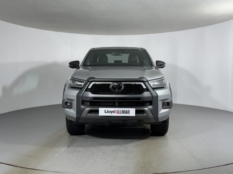 2025 (75) TOYOTA COMMERCIAL HILUX Invincible X D/Cab Pick Up 2.8 D 48V Auto 5865543
