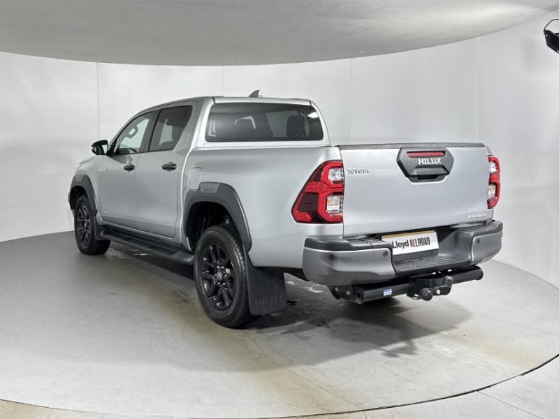 2025 (75) TOYOTA COMMERCIAL HILUX Invincible X D/Cab Pick Up 2.8 D 48V Auto 5865551
