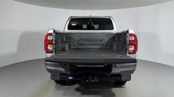 2025 (75) TOYOTA COMMERCIAL HILUX Invincible X D/Cab Pick Up 2.8 D 48V Auto 5865528