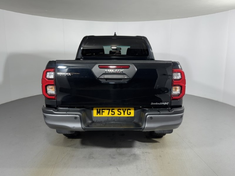 2025 (75) TOYOTA COMMERCIAL HILUX Invincible X D/Cab Pick Up 2.8 D 48V Auto 5966352