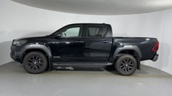 2025 (75) TOYOTA COMMERCIAL HILUX Invincible X D/Cab Pick Up 2.8 D 48V Auto 5966371