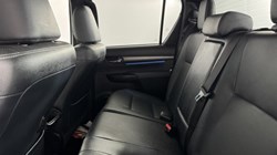 2025 (75) TOYOTA COMMERCIAL HILUX Invincible X D/Cab Pick Up 2.8 D 48V Auto 5966355