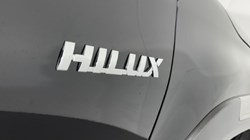2025 (75) TOYOTA COMMERCIAL HILUX Invincible X D/Cab Pick Up 2.8 D 48V Auto 5966342