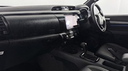 2025 (75) TOYOTA COMMERCIAL HILUX Invincible X D/Cab Pick Up 2.8 D 48V Auto 5966366