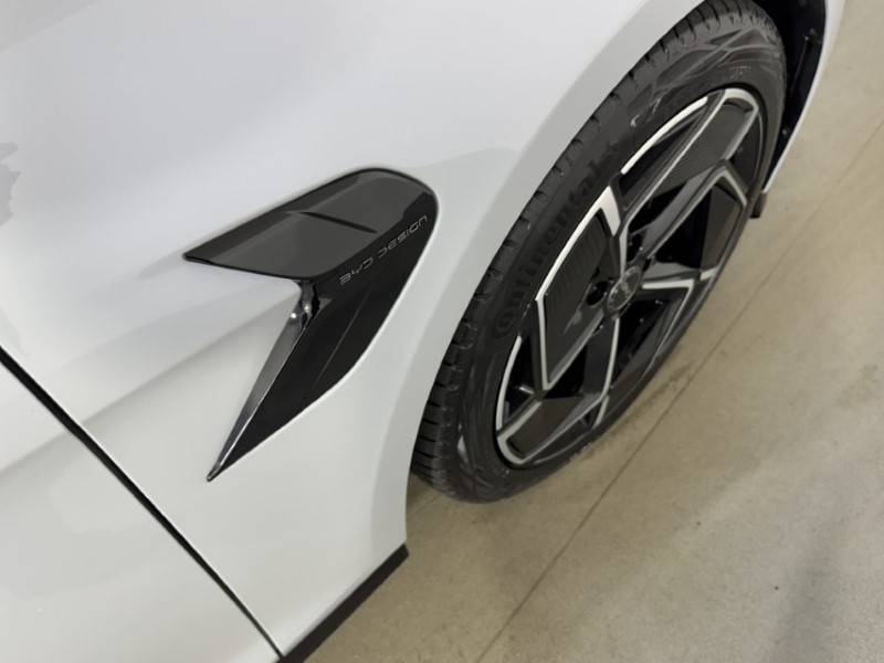 2026 (26) BYD SEAL 230kW Design 83kWh 4dr Auto 5981367