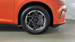 2026 (76) BYD DOLPHIN G 1.5 DM-i Active 5dr Auto 5962356