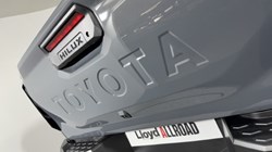 2026 (76) TOYOTA COMMERCIAL HILUX Invincible D/Cab Pick Up 2.8 D 48V Auto 5931548