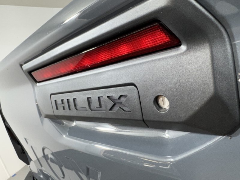 2026 (76) TOYOTA COMMERCIAL HILUX Invincible D/Cab Pick Up 2.8 D 48V Auto 5931513