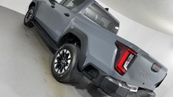 2026 (76) TOYOTA COMMERCIAL HILUX Invincible D/Cab Pick Up 2.8 D 48V Auto 5931538