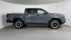 2026 (76) TOYOTA COMMERCIAL HILUX Invincible D/Cab Pick Up 2.8 D 48V Auto 5931541