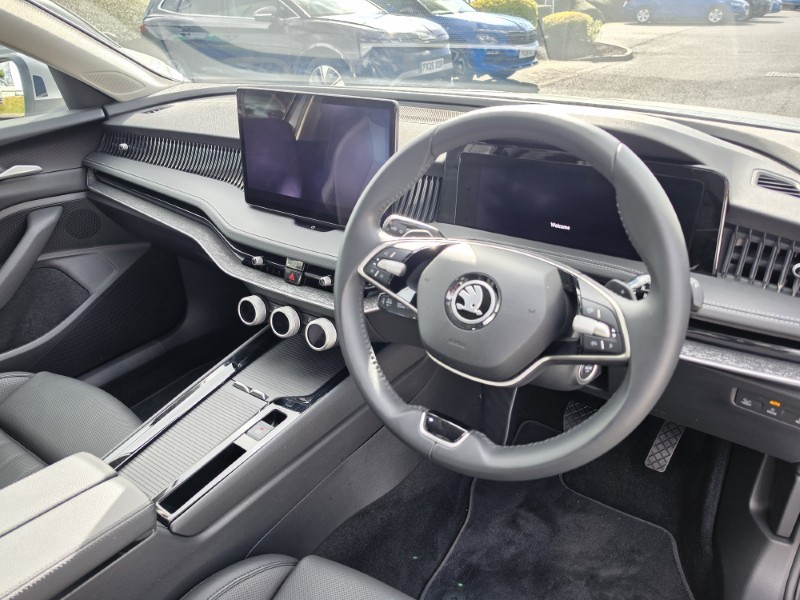 2025 (25) SKODA SUPERB 1.5 TSI e-TEC SE L 5dr DSG 5856140