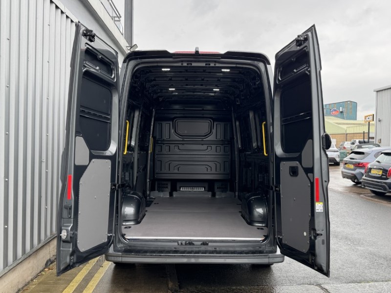 2026 (26) VOLKSWAGEN COMMERCIAL CRAFTER 2.0 TDI 140PS Commerce Plus High Roof Van Auto 5960026