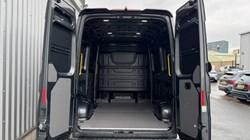 2026 (26) VOLKSWAGEN COMMERCIAL CRAFTER 2.0 TDI 140PS Commerce Plus High Roof Van Auto 5960026