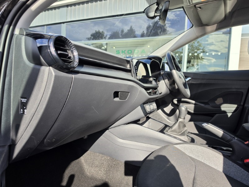 2024 (24) SKODA FABIA 1.0 MPI 80 SE Comfort 5dr 5858495
