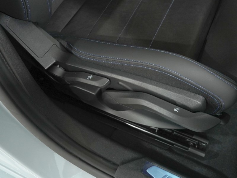  BMW 2 SERIES 220 M Sport 4dr Step Auto 5719544