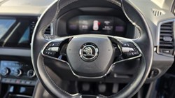 2023 (23) SKODA KAROQ 1.0 TSI SE Drive 5dr 5883694
