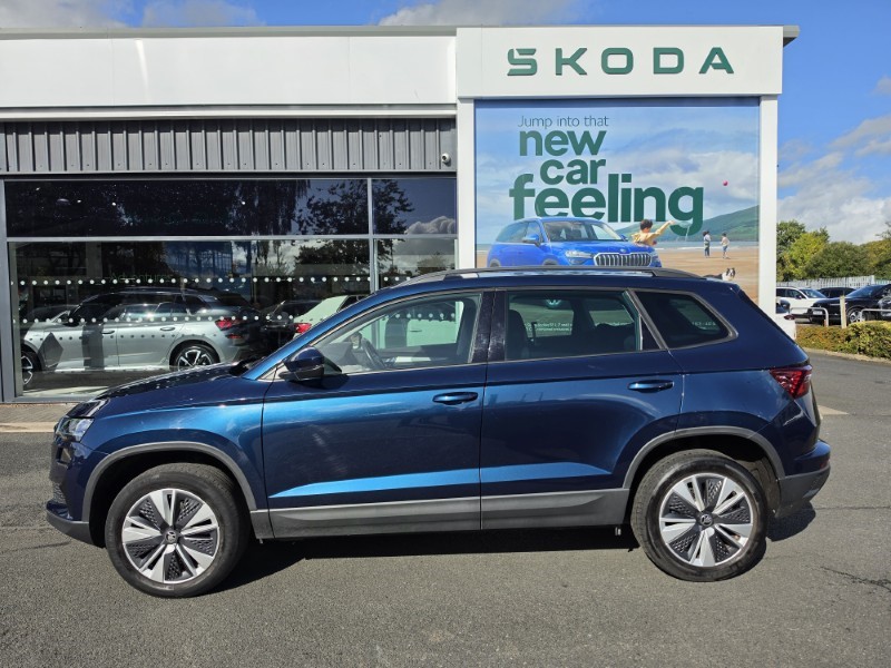 2023 (23) SKODA KAROQ 1.0 TSI SE Drive 5dr 5883683
