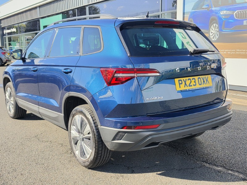 2023 (23) SKODA KAROQ 1.0 TSI SE Drive 5dr 5883677
