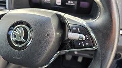 2023 (23) SKODA KAROQ 1.0 TSI SE Drive 5dr 5883695