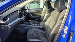 2025 (75) SKODA OCTAVIA 1.5 TSI 150 SE L 5dr 5883644