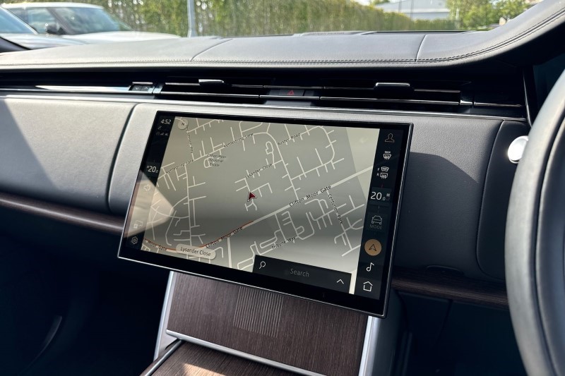 2024 (24) LAND ROVER RANGE ROVER 3.0 D300 Autobiography 4dr Auto 3358252