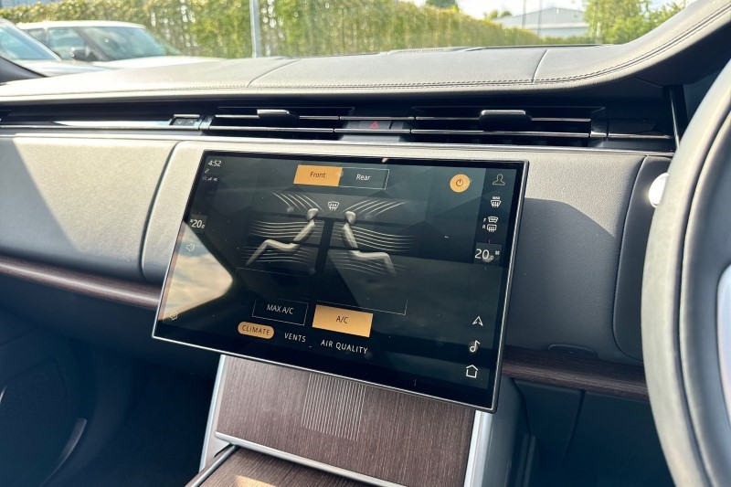 2024 (24) LAND ROVER RANGE ROVER 3.0 D300 Autobiography 4dr Auto 3358255