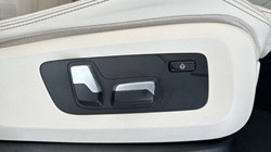 2020 (20) BMW X5 xDrive30d M Sport 5dr Auto 3348939