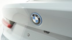 BMW 3 SERIES 330e 22.3 kWh M Sport 4dr Step Auto 5815701