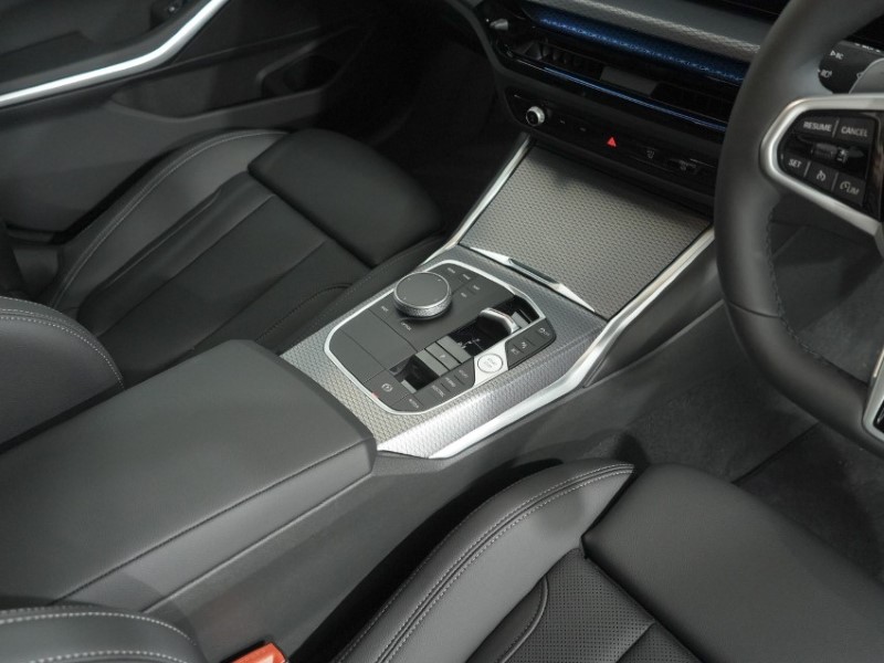  BMW 3 SERIES 330e 22.3 kWh M Sport 4dr Step Auto 5815725