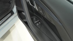 BMW 2 SERIES 220i M Sport 2dr Step Auto 5804301