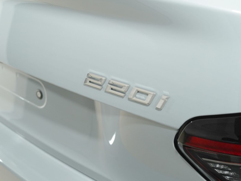  BMW 2 SERIES 220i M Sport 2dr Step Auto 5804284