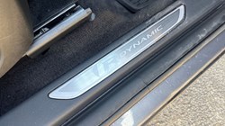 2022 (72) JAGUAR E-PACE 2.0 D200 R-Dynamic Black 5dr Auto 5129746