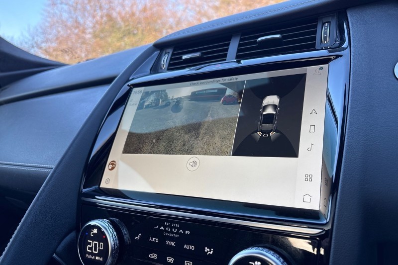 2022 (72) JAGUAR E-PACE 2.0 D200 R-Dynamic Black 5dr Auto 5129717