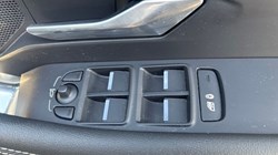 2022 (72) JAGUAR E-PACE 2.0 D200 R-Dynamic Black 5dr Auto 5129728