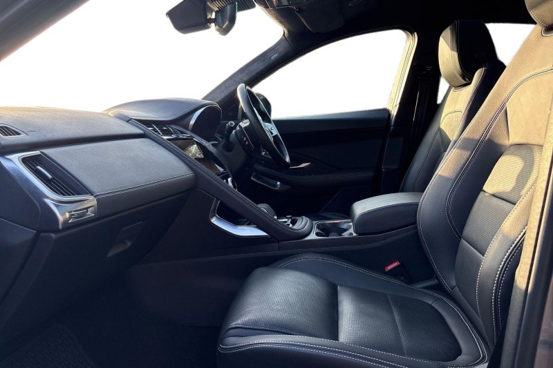 2022 (72) JAGUAR E-PACE 2.0 D200 R-Dynamic Black 5dr Auto 5129708
