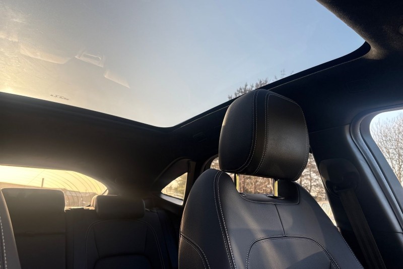 2022 (72) JAGUAR E-PACE 2.0 D200 R-Dynamic Black 5dr Auto 5129726