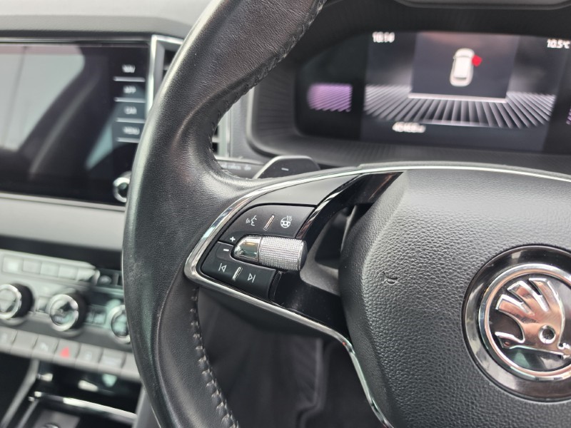 2023 (73) SKODA KAROQ 1.5 TSI SE L 5dr DSG 5975997