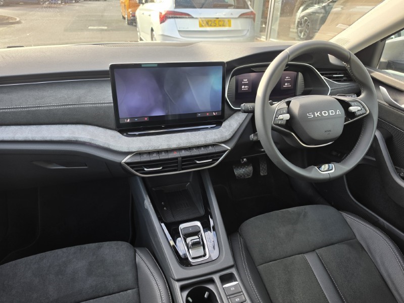 2025 (25) SKODA OCTAVIA 2.0 TDI 150 SE L 5dr DSG