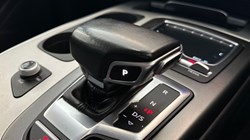 2019 (19) AUDI Q7 45 TDI Quattro Sport 5dr Tiptronic 3358128