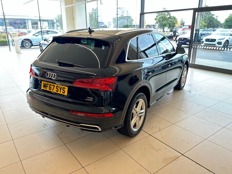 2017 (67) AUDI Q5 2.0 TDI Quattro S Line 5dr S Tronic 3382901