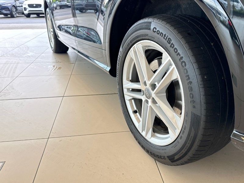 2017 (67) AUDI Q5 2.0 TDI Quattro S Line 5dr S Tronic 3382892